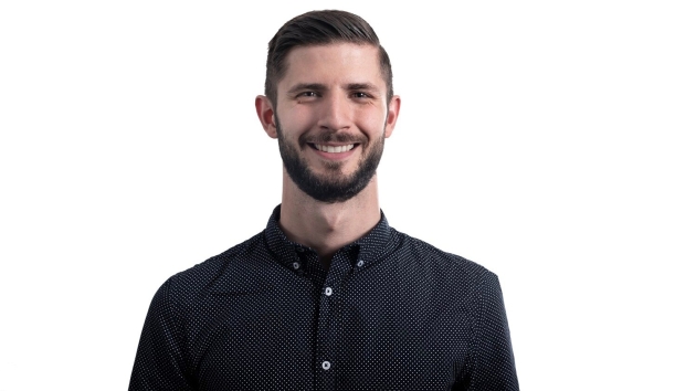 Vom Stadion in die Streetwear-Welt: Wie Sportvereine zur Lifestyle-Marke werden - Dr. Chris Alexander Braunstein ist Leiter Studienberatung und Marketing Manager der Campus M University und Lehrbeauftragter Hochschule Mittweida - Quelle: Campus M University